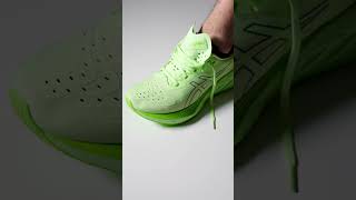 #unboxing #asmr 📦 🔊 of the new ASICS Novablast 4 in an extraterrestrial green colorway. 🛸