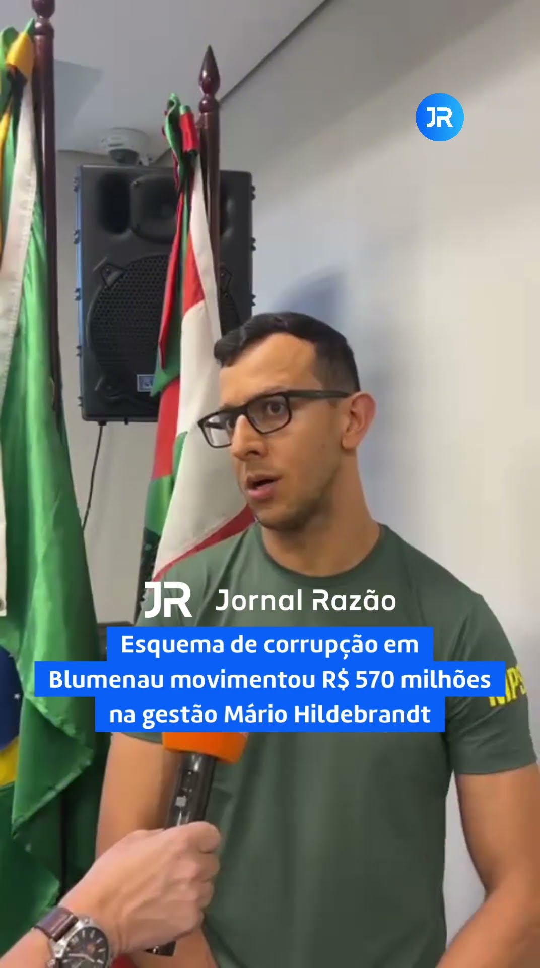 Capa do vídeo do YouTube