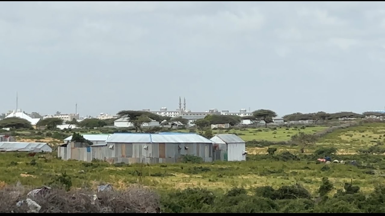 4BOS OO MARKI HORE QALI AH O HADA AD U RAQISAN UNA DHOW DEGANKA