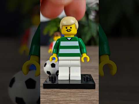 ⚽️ Piłkarz Lechii Gdańsk - soc028 - Soccer #lego #shorts #pkoekstraklasa