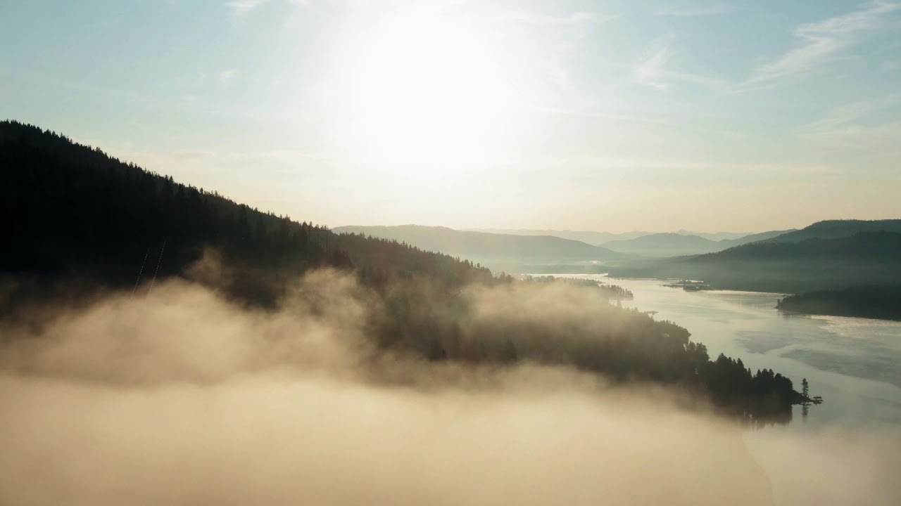 Fly avobe the cloud do eagles fly above the clouds to avoid rain? Natural beauty world YouTube