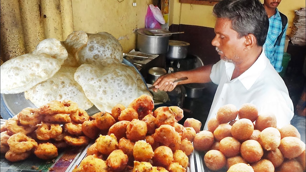 Early Morning Breakfast in Vijayawada | People Tasty Tiffins Start @ 10 rs | People are Crazy to Eat | Street Food Catalog