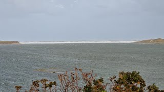 Slufter op Texel volledig onder water tijdens storm Amy in oktober 2025