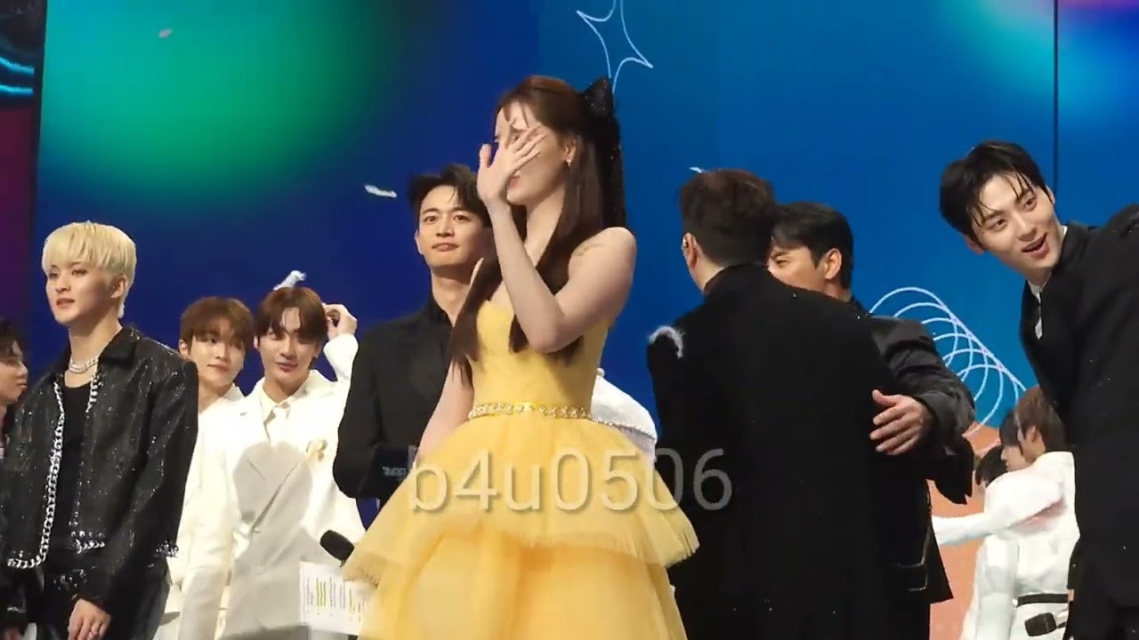 240101 윤아 YOONA 엔딩(ending) focus | MBC 가요대제전 생방