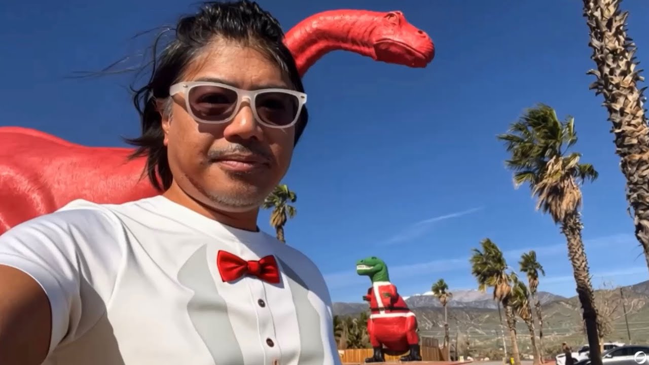 Pit Stop at the Cabazon Dinosaurs 