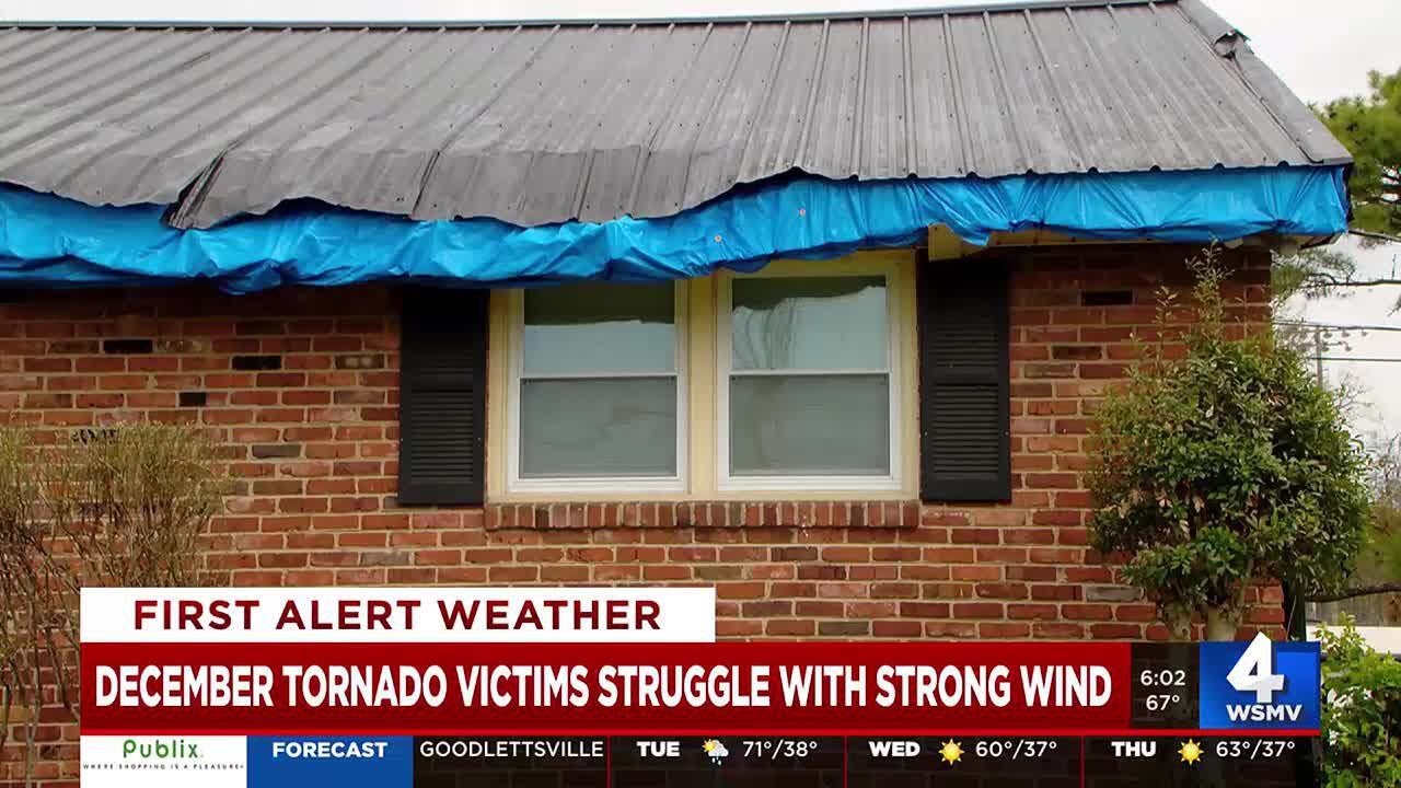 December tornado victims struggle with strong wind - YouTube