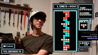 Going for level 255 in NES Tetris