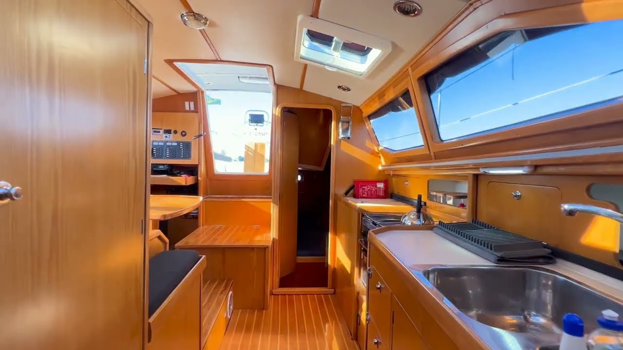 ⁣ALUMINUM SAILBOAT -  Walk Through - if I can’t afford the BOREAL 47.2 take a look this VAN DE STADT