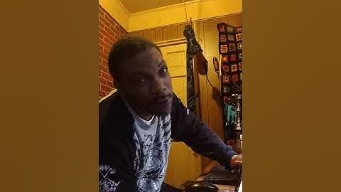 Making a beat on MPC 2000XL