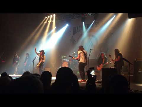 Blackberry Smoke and Tyler Bryant & The Shakedown at House of Blues Boston May 5,2018