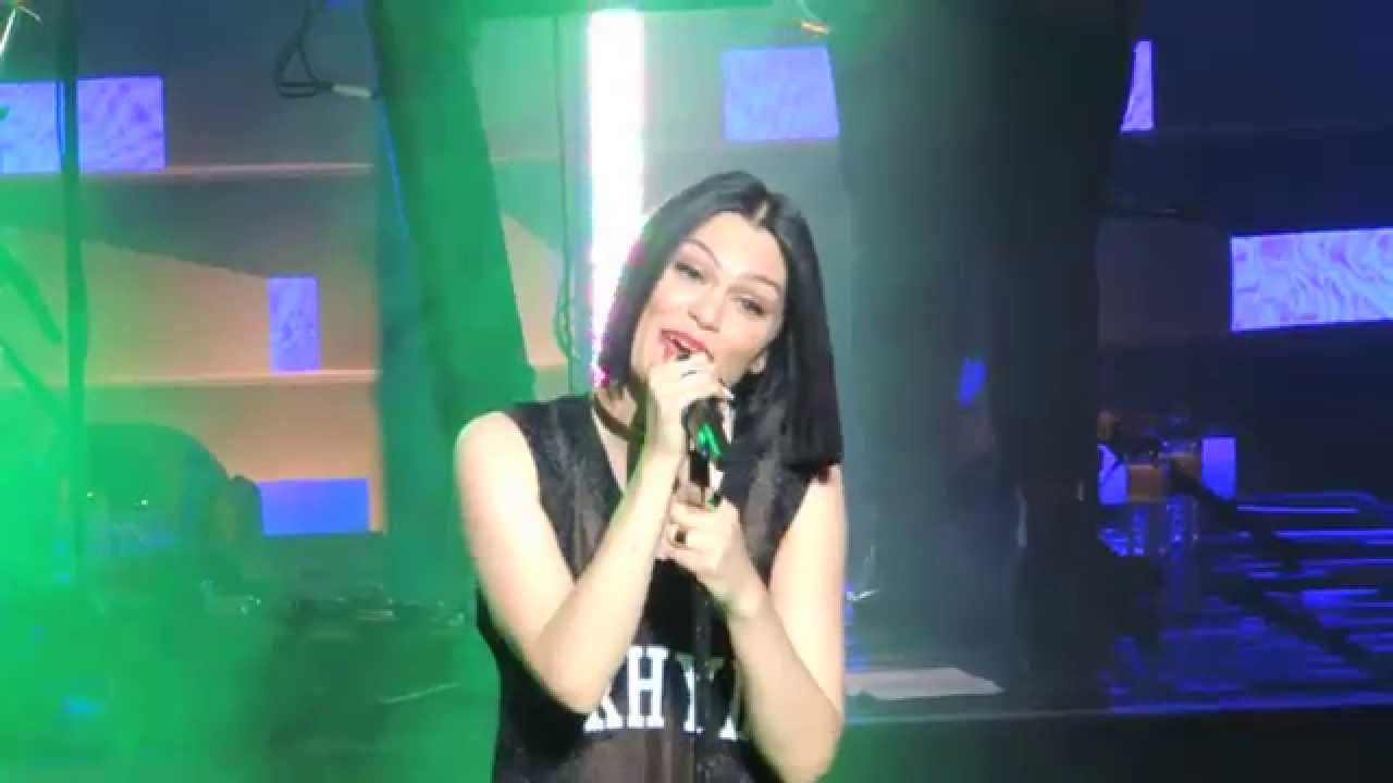 Rhyl Part. 3 Jessie J - Sweet Talker, Seal Me With A Kiss, Abracadabra, Keep Us Together