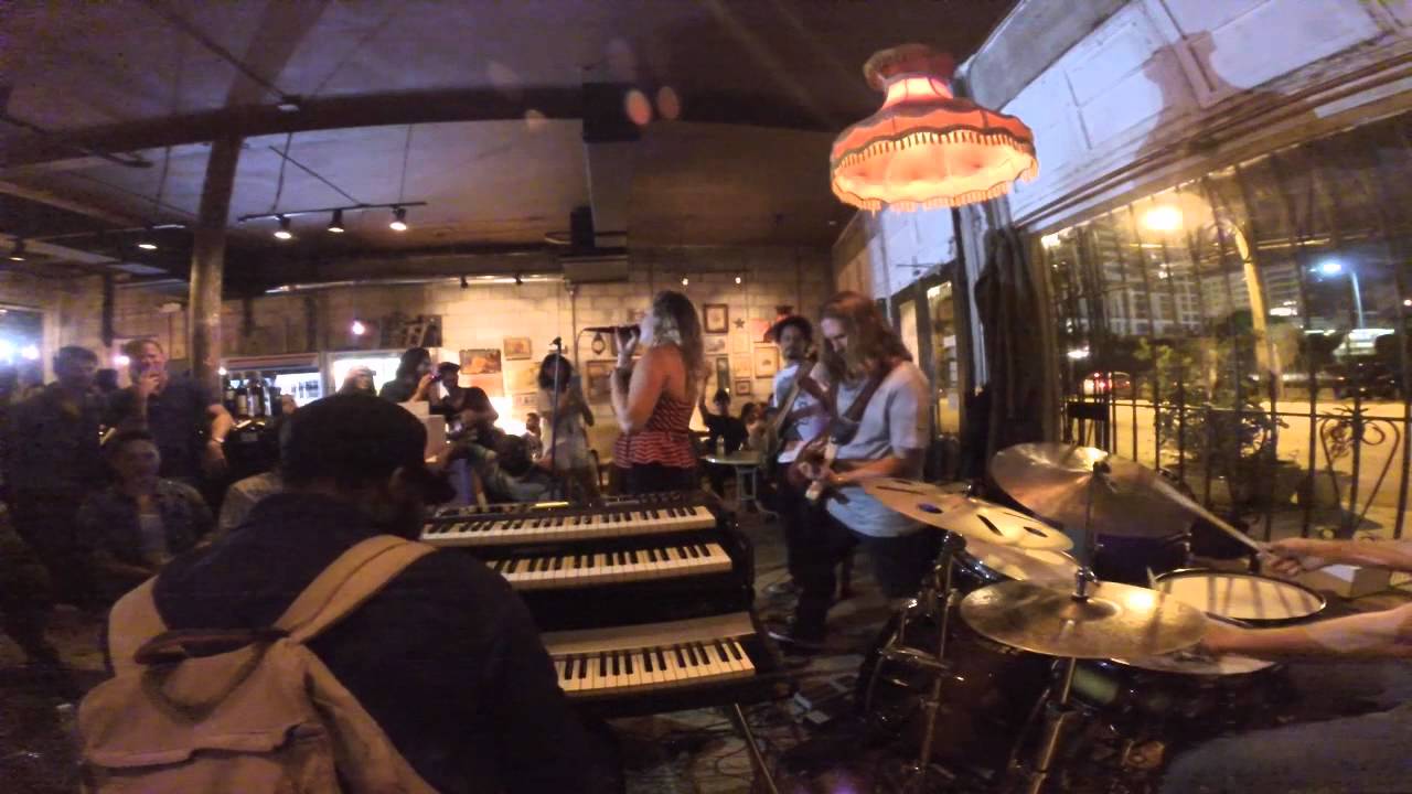 Electric Kif feat. Cory Henry - Crazy