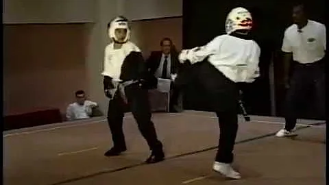 Rachel Buchwalter vs Jennifer Santiago at the 1995...