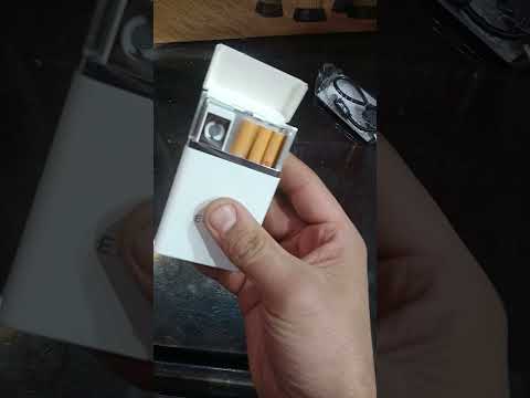 علبه سجائر وولاعه في بعض