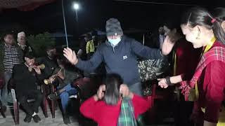 मगर्नी र बाहुन सुति सुति   Nepali viral Panchebaja Dance2021