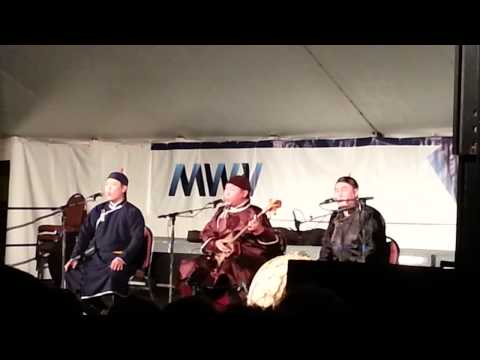 Alash (Tuvan throat-singing) - Richmond Folk Festival