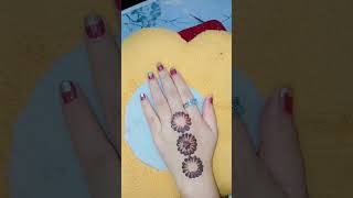 Easy Cotton Bud Mehndi Hack! 😱🌸 Simple Back Hand Design #shorts #mehndi