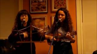 Katherine & Victoria Atkin-Dahm "Lost in My mind" at Molten Java, Bethel, CT 11/12/16