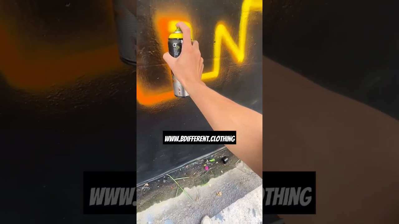GRAFFITI LETTER H NEON EFFECT Graffitiart Graffiti Shorts