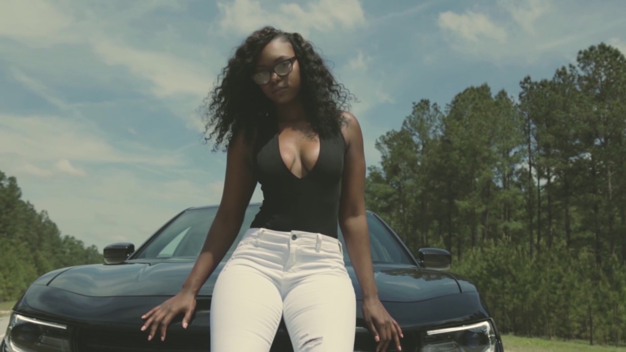 Tman ft. Syah - Lately auf YouTube ansehen Tman ft. Syah - Lately auf YouTube ansehen