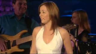 Video voorbeeld van "Celtic Woman   New Journey Live at Slane Castle, 1"