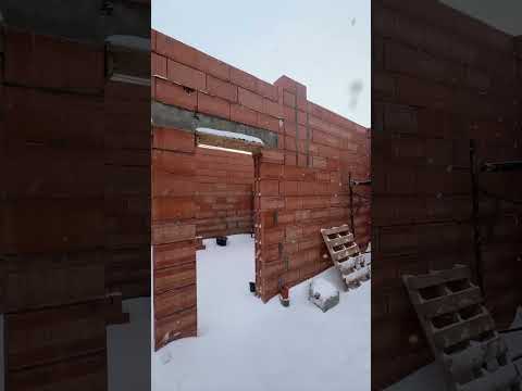 Дом площадью 111м2 ( Кладка стен)