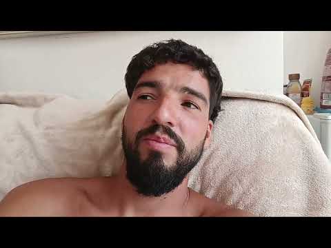 30 years old. Recovering from drug abuse, dont waste the best years of your life!! 