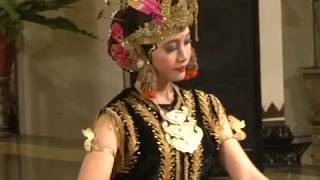 Tari Golek Ayun ayun