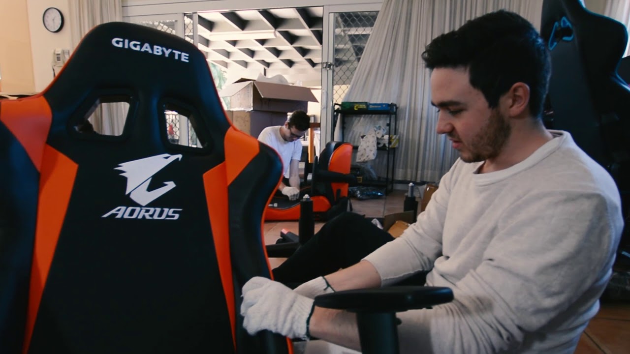 ChiefsESC: Build AORUS Gaming Chairs!