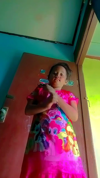 Safina lagi gabut
