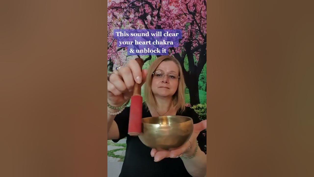 Reiki to clear heart chakra. Tibetan singing bowl sound healing. #shorts