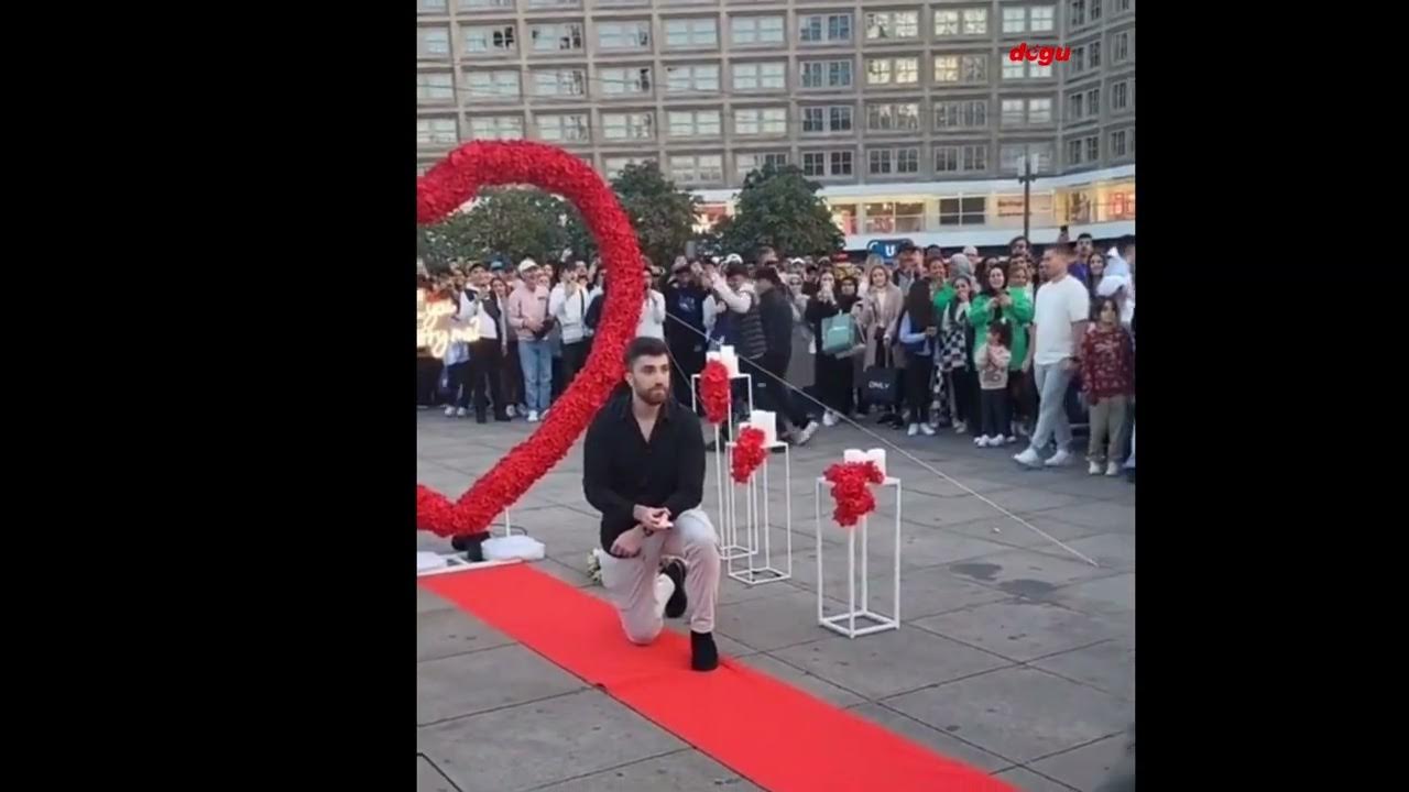 Berlin'de yaptığı evlenme teklifi reddedilen gurbetçinin o anları viral oldu - YouTube