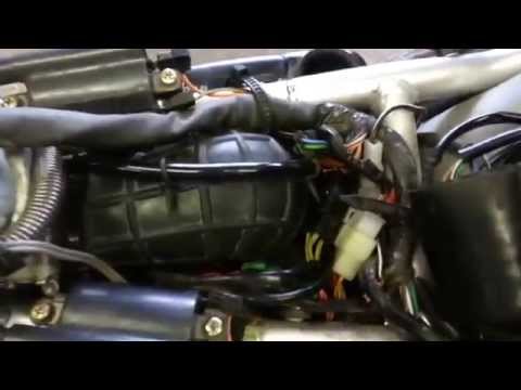 Suzuki Intruder Clutch Fluid Change Instructional Video | Doovi