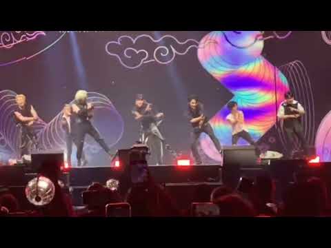 Ateez - The Real Heung Version + Intro (London, May 01/22)