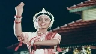 Swarna Kamalam Songs | Sivapoojaki Video Song | Bhanupriya | Venkatesh | Ilayaraja | TeluguOne