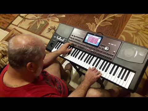 بكتب اسمك يا بلادي 