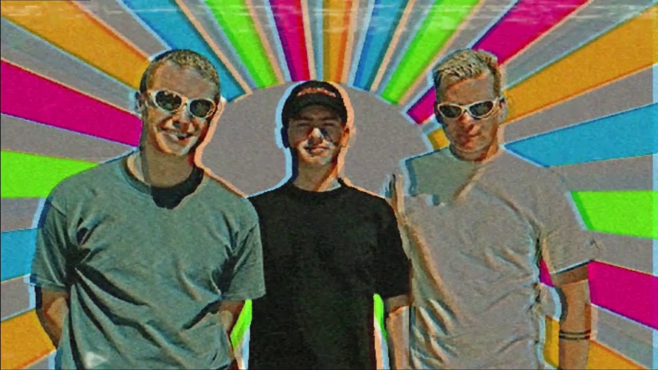 Blink 182 ~ All the small things (80's Remix)