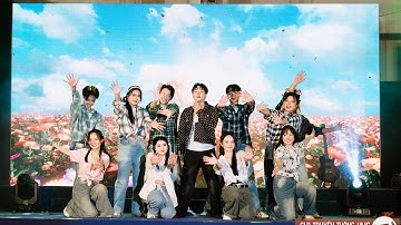 VẠN ĐIỀU TA NGHE - KHOA NGOẠI NGỮ & KHOA CÔNG NGHỆ THÔNG TIN | HỘI DIỄN VĂN NGHỆ SINH VIÊN 2025