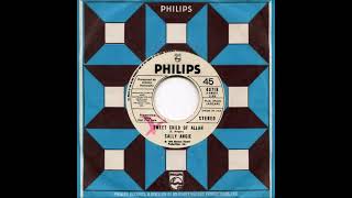 Watch Sallyangie Lady Go Lightly video