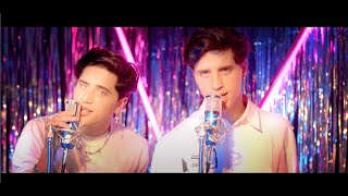 Ya no contestas - Martinez Twins (OFFICIAL MUSIC VIDEO)
