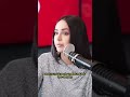 Capture de la vidéo Sofia Carson Talks Success Of Netflix Movie 'Purple Hearts',Possible Tour, 'Come Back Home' #Netflix