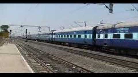 WIDE ANGLE CAPTURE OF MIGHTY GITANJALI EXPRESS AT FULL SPEED