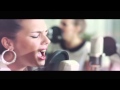 Marta Ren & The Groovelvets - Summer's Gone (Acoustic session)