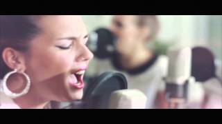 Marta Ren & The Groovelvets - Summer's Gone (Acoustic session) Resimi