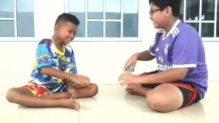 Video Anak Main Botol