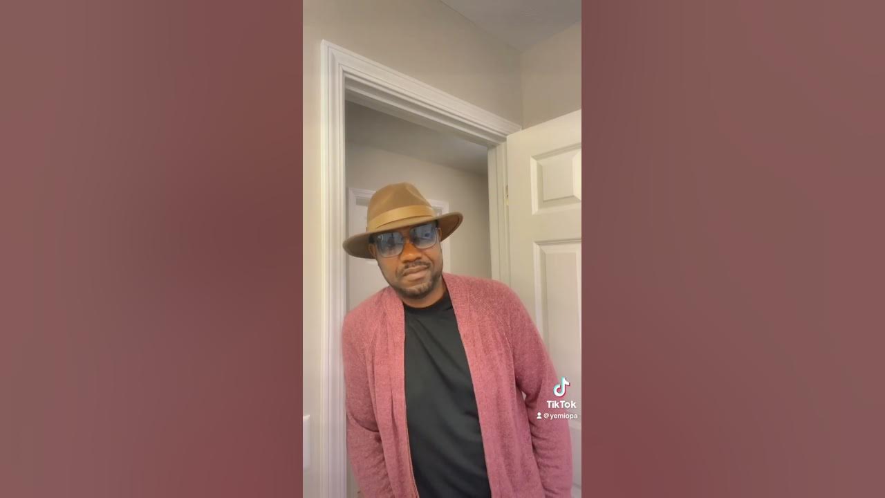 Moe Bandy ( Picture in a frame ) YouTube