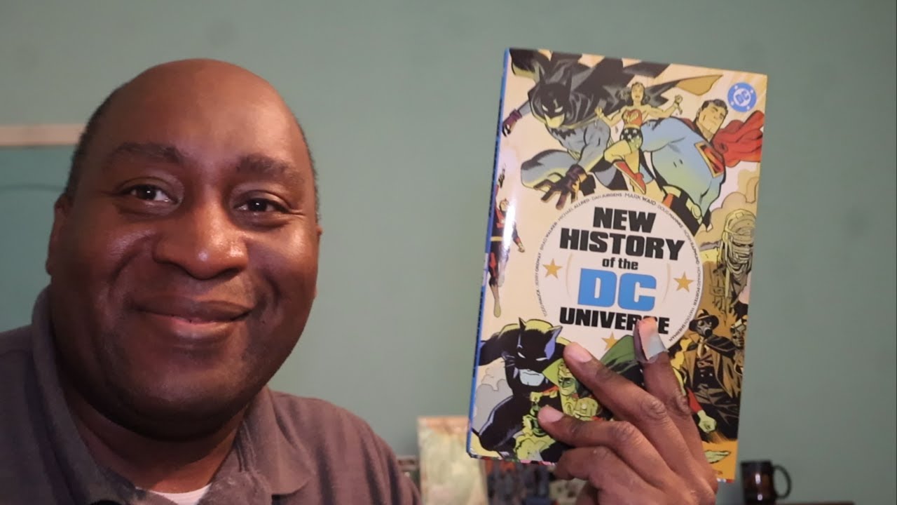 アメコミ DC UNIVERSE New History of the DC Universe is Here Should You Buy It? - YouTube