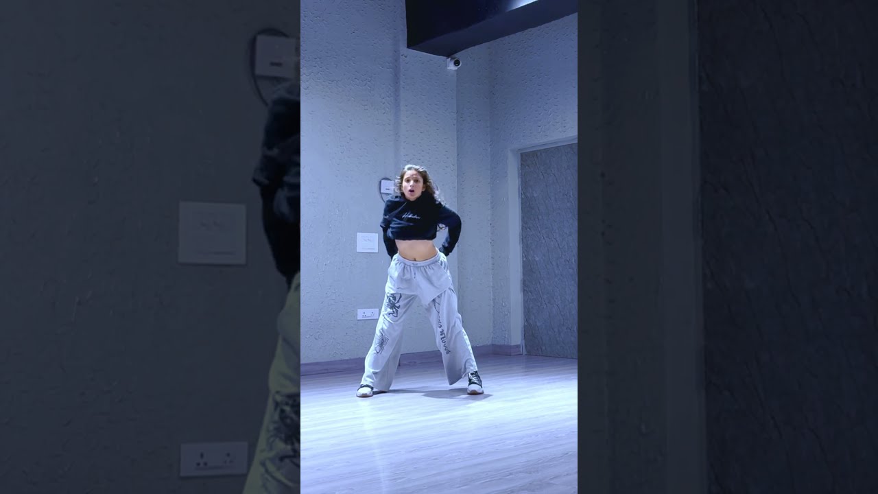 Beparwai😮💨 #beparwai #jonita #yt #newmusic #cover #dance #trend #viral #yt #shorts #fyp #explore