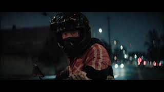 High-Speed Chase: Car vs Bike – Who Escapes? 🏎️💨🏍️