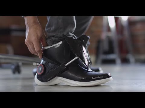 self tightening shoes